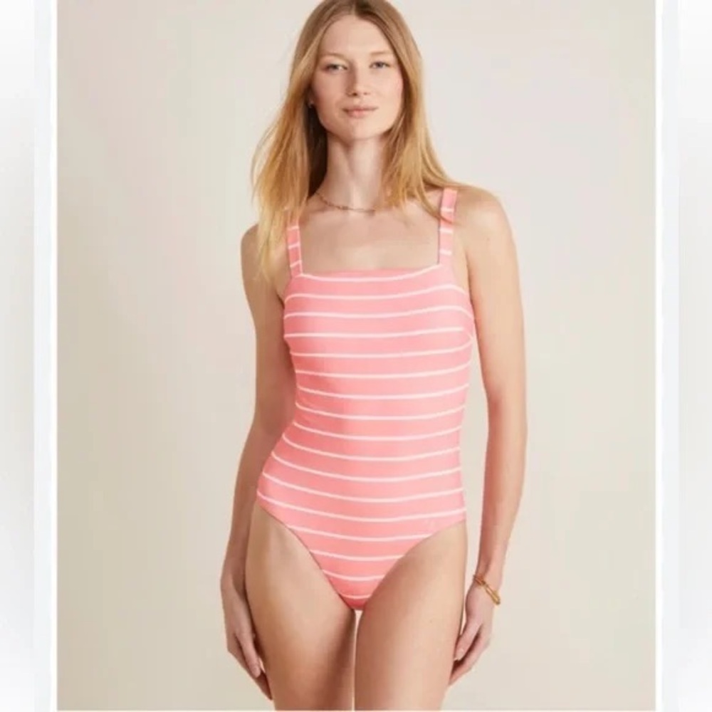 Vineyard Vines Pink Striped One Piece Swimsuit